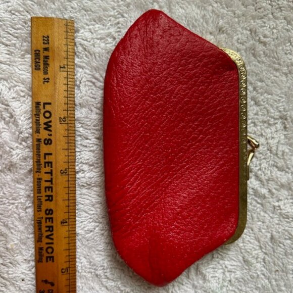 Vintage red leatherette coin purse - Picture 2 of 7